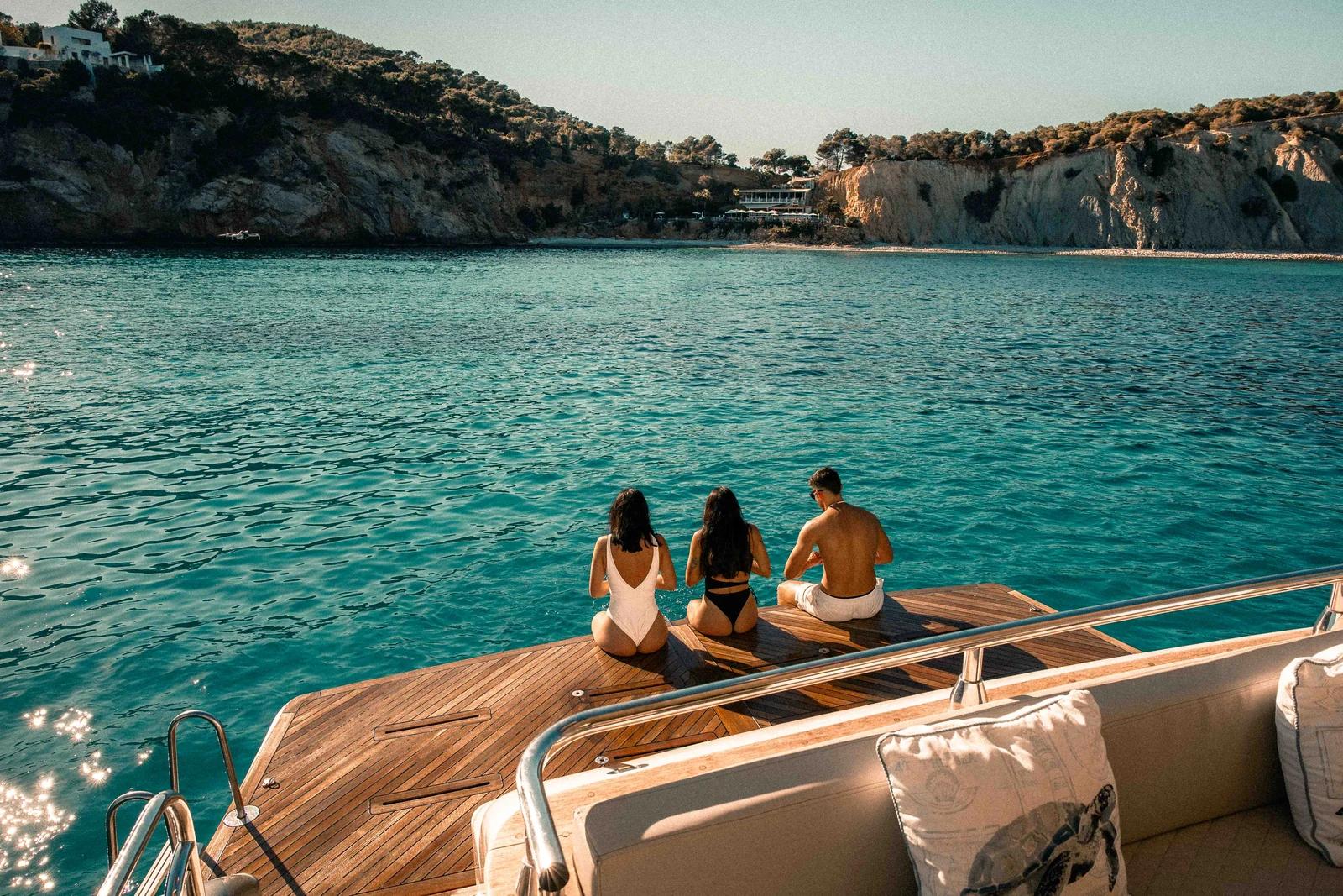 Meerdaagse charters Balearen — Van twee tot zeven nachten — Ibiza, Formentera, Mallorca, Cabrera.